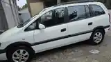 Opel Zafira, 2001-4