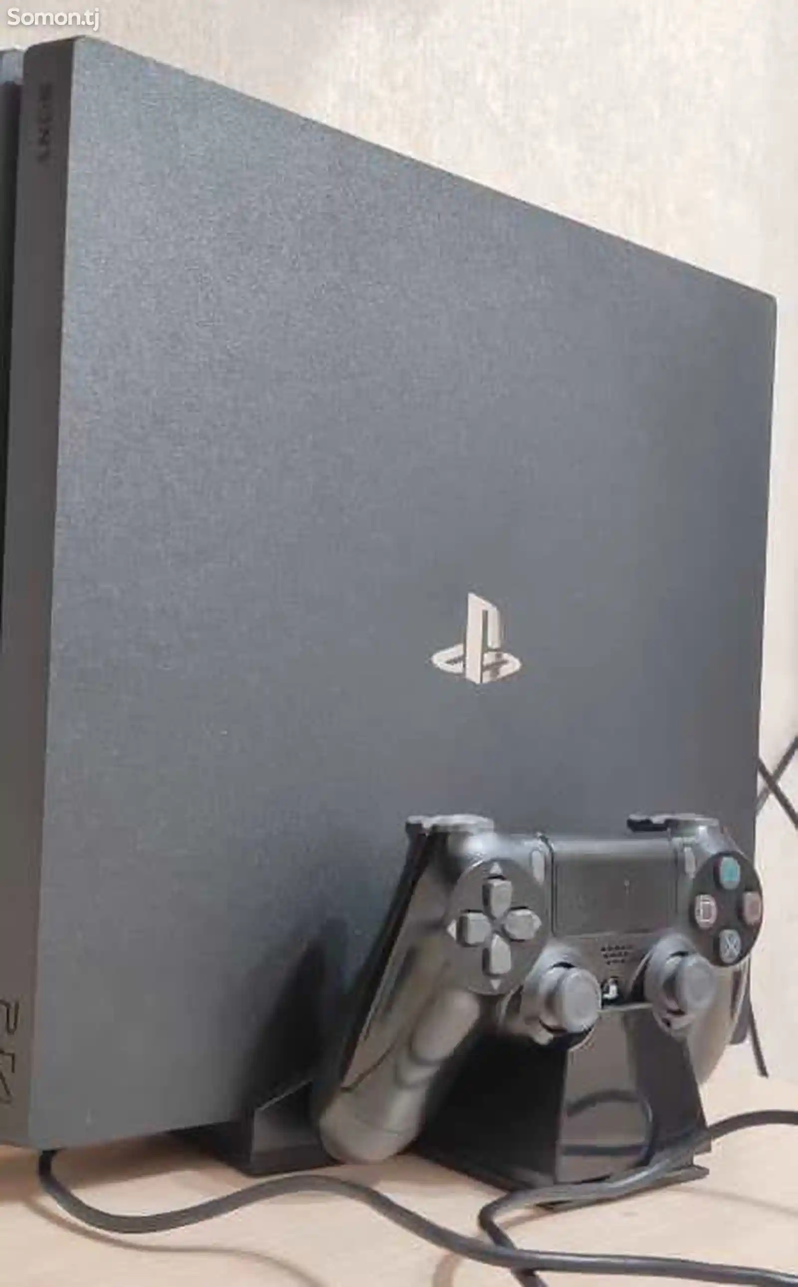 Игровая приставка Sony Playstation 4 Pro 1TB + 2 Джойстика + Станция-док-5