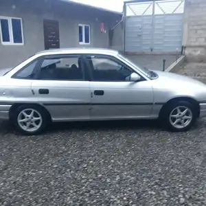 Opel Astra F, 1992