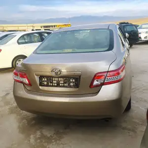 Toyota Camry, 2009