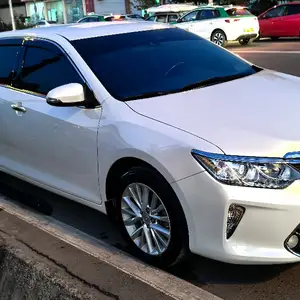 Toyota Camry, 2015