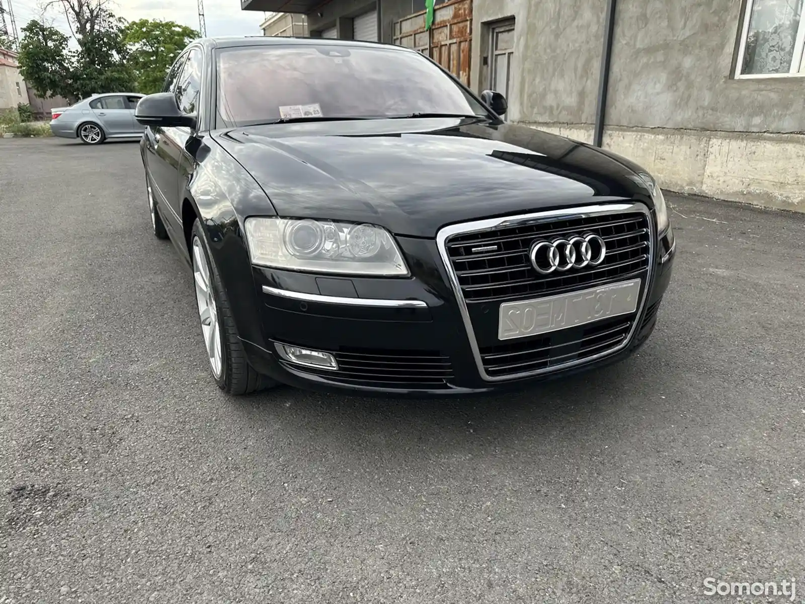 Audi A8, 2010-1