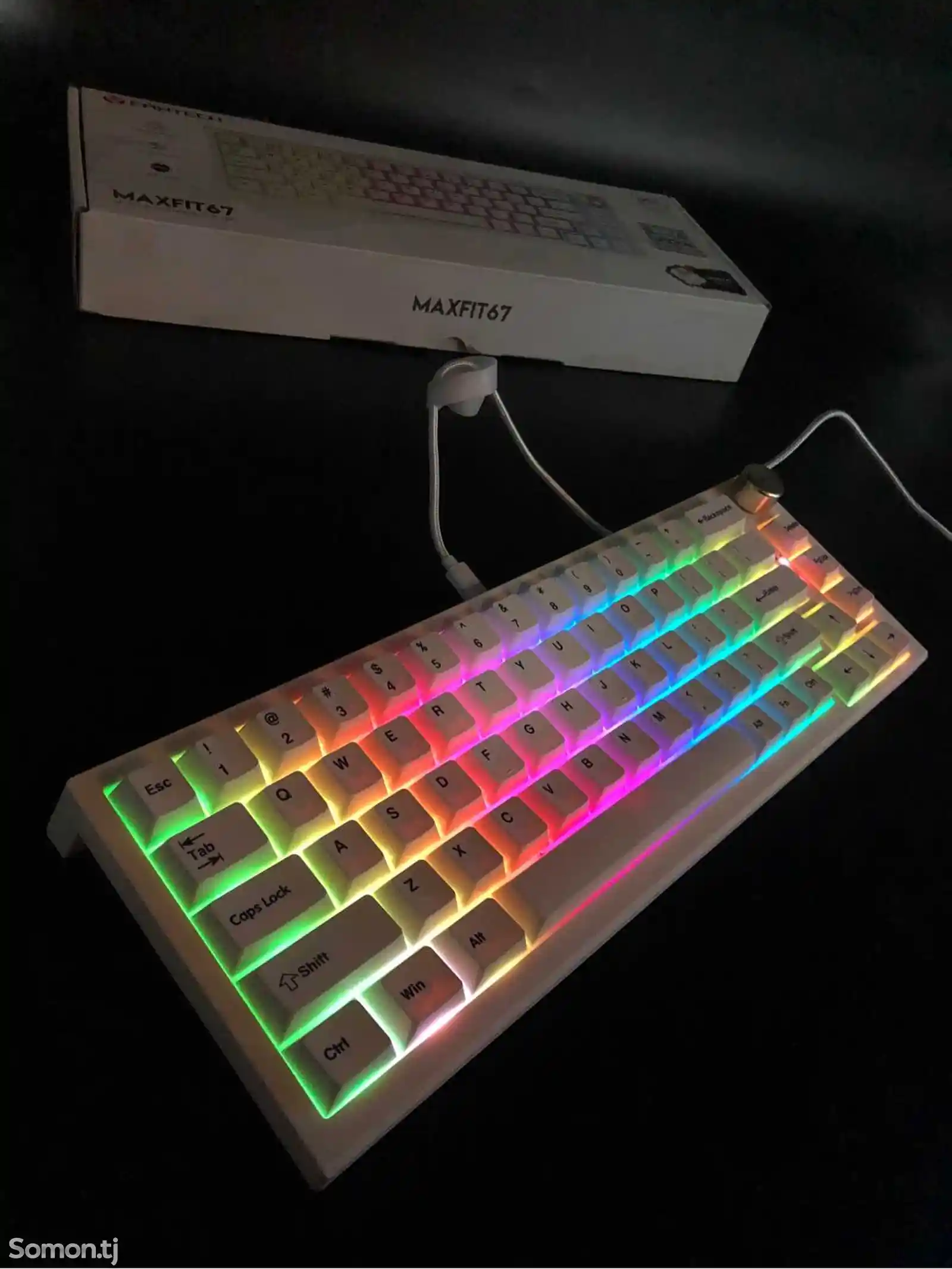 Беспроводная клавиатура Fantech Maxfit 67 с подсветкой RGB-1