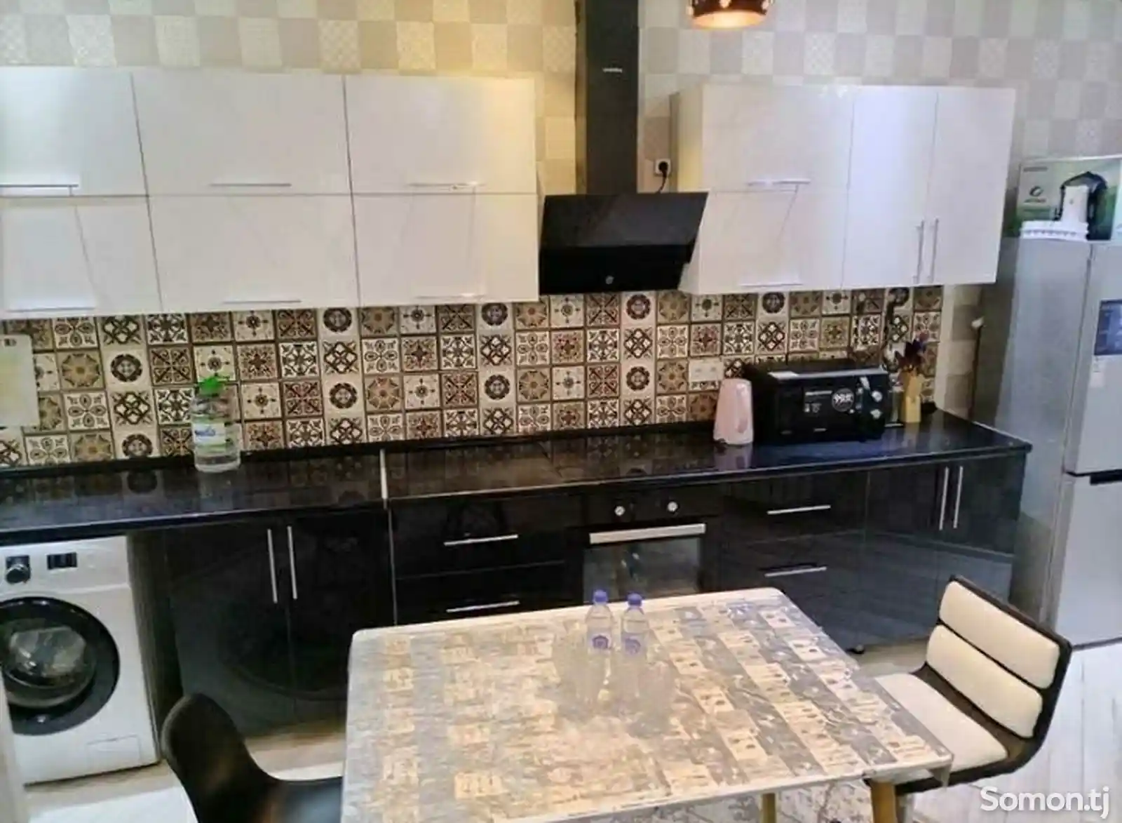 2-комн. квартира, 9 этаж, 62м², чор дома-4