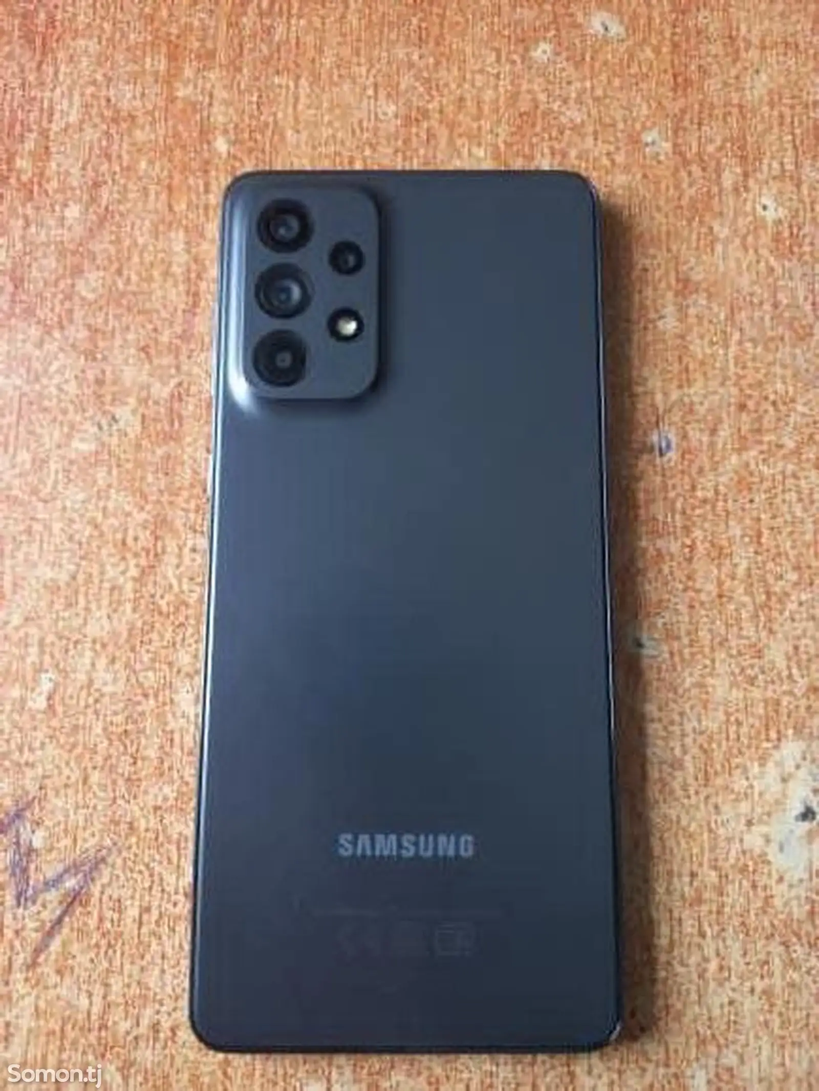 Телефон Samsung Galaxy-1