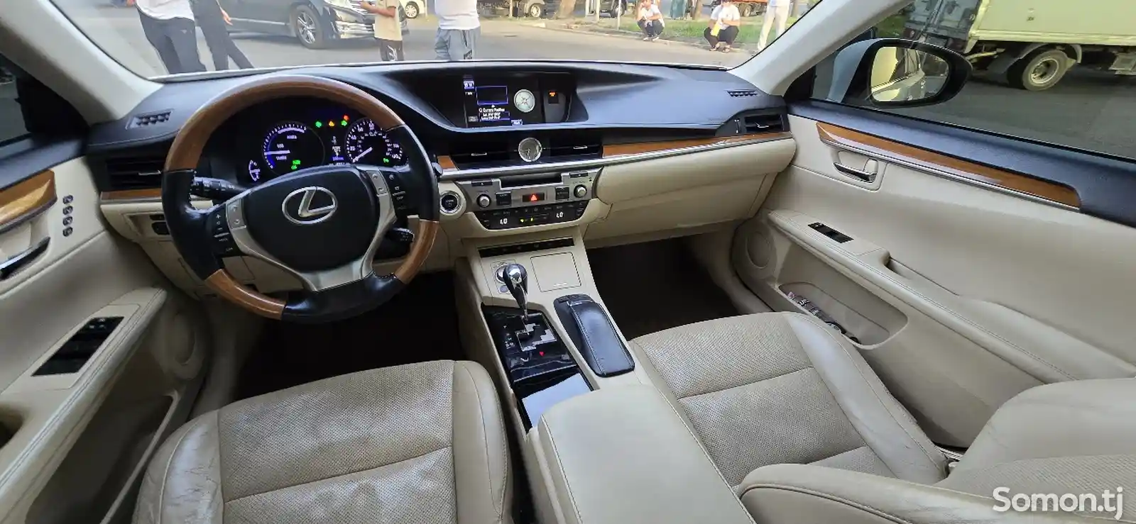 Lexus ES series, 2014-2