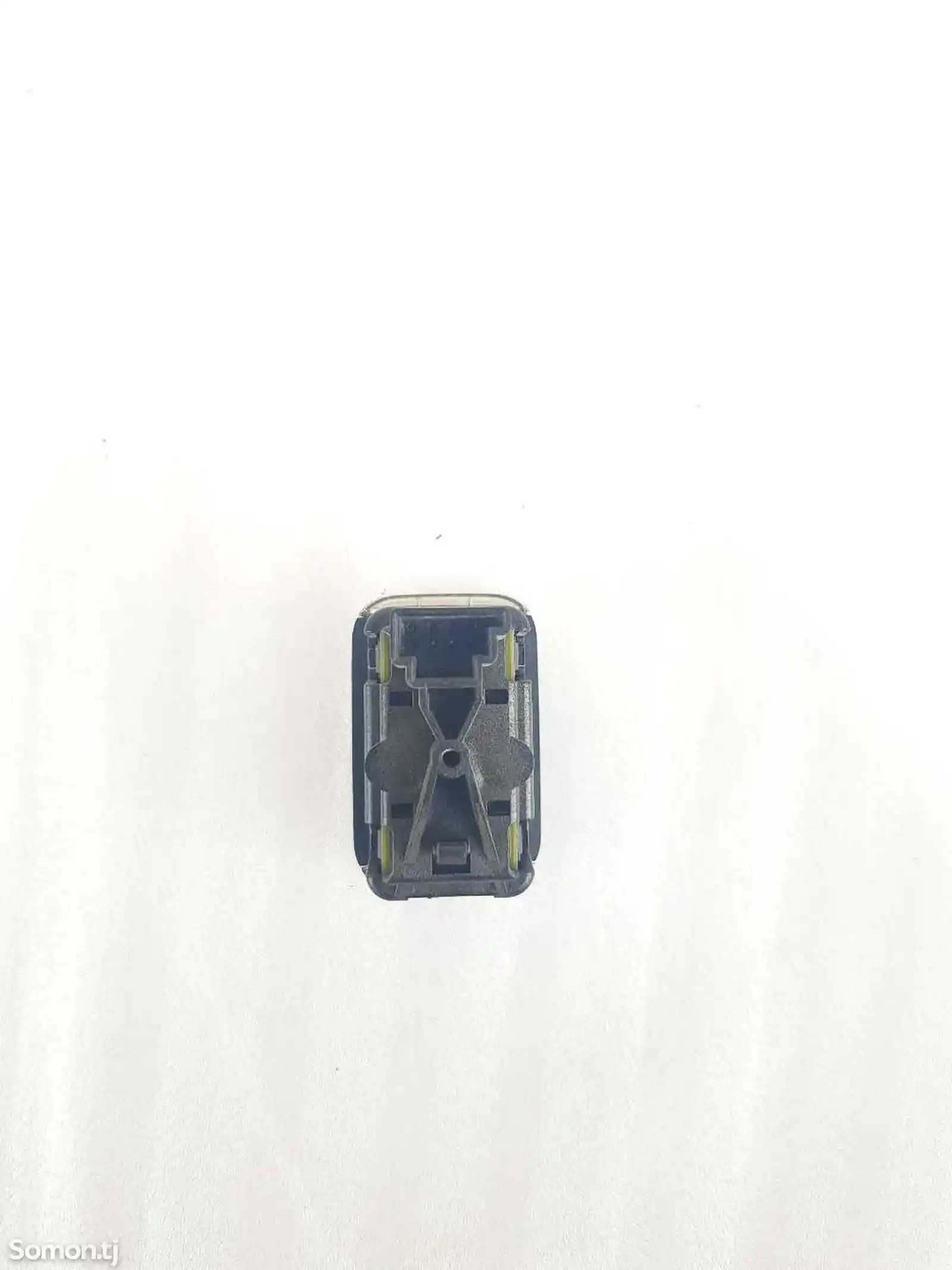 Кнопка открывания багажника для Mercedes w212 A2128204410-2