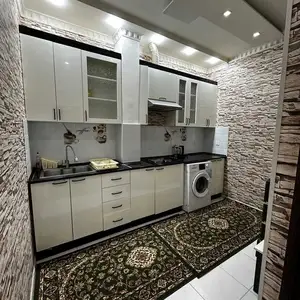 2-комн. квартира, 6 этаж, 60м², ул. Айни 64/1