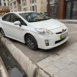 Toyota Prius, 2009