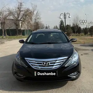 Hyundai Sonata, 2012