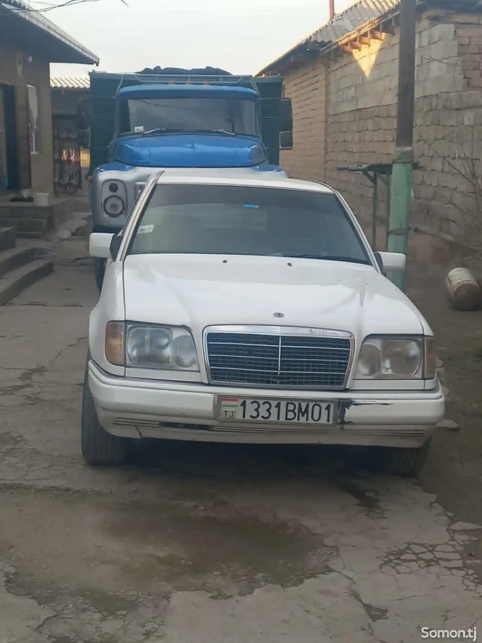 Mercedes-Benz W124, 1994-5