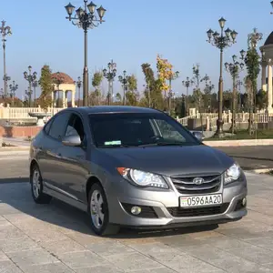 Hyundai Avante, 2012