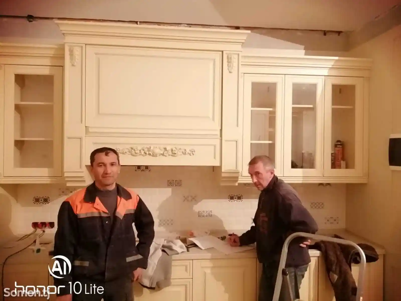 Кухонный гарнитур на заказ-3
