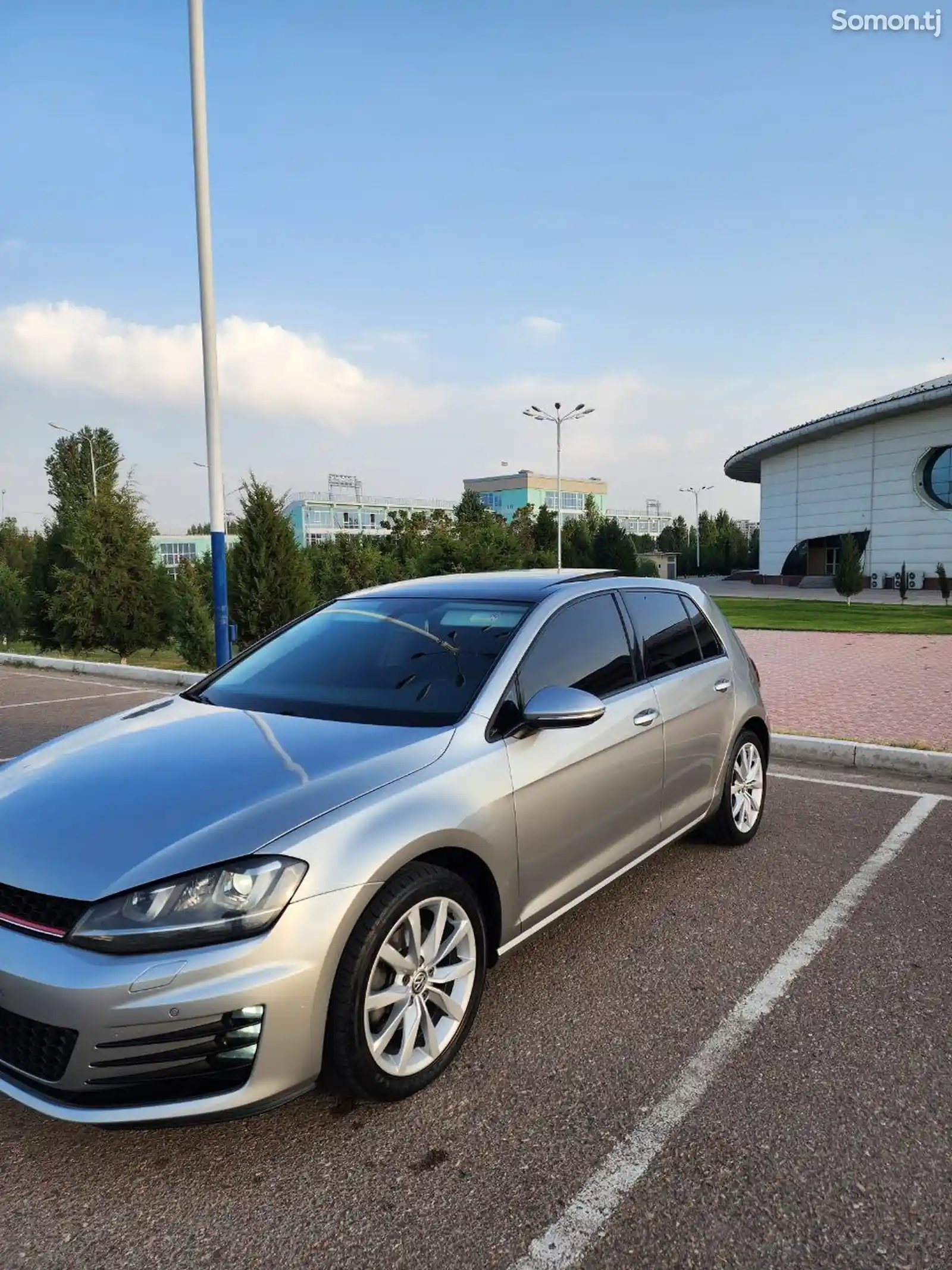 Volkswagen Golf, 2015-3