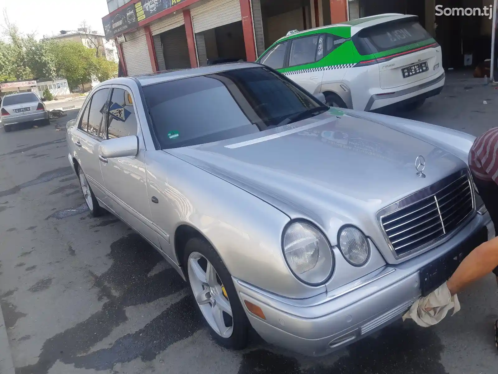 Mercedes-Benz E class, 1997-3