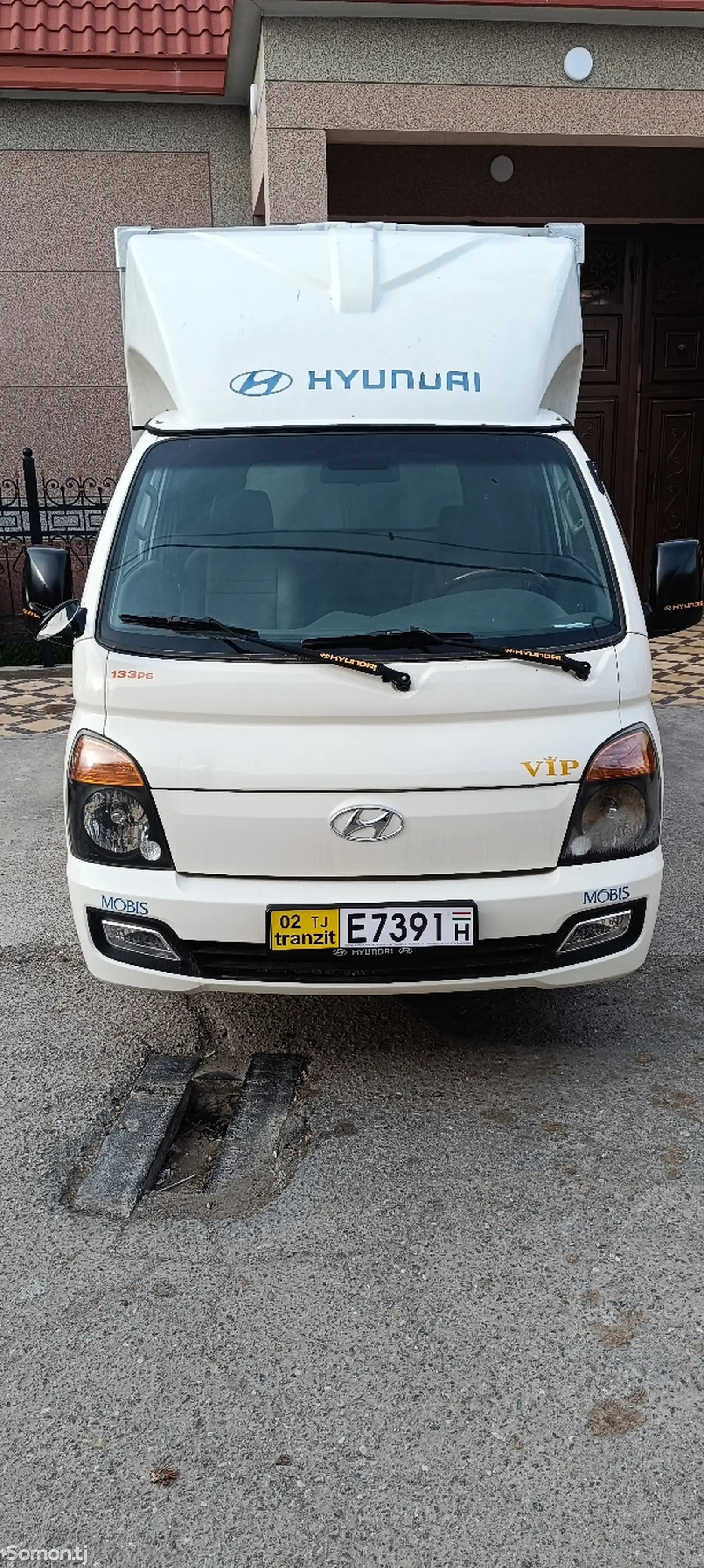 Бортовой автомобиль Hyundai Porter 2, 2015-1