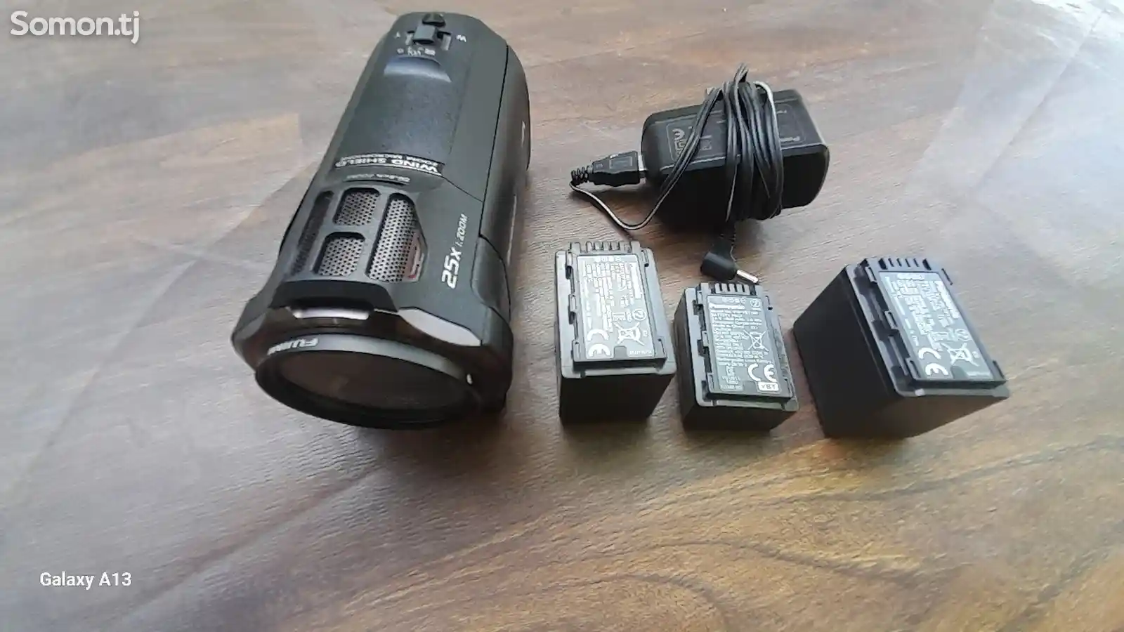 Камера Panasonic HC VX 980-14