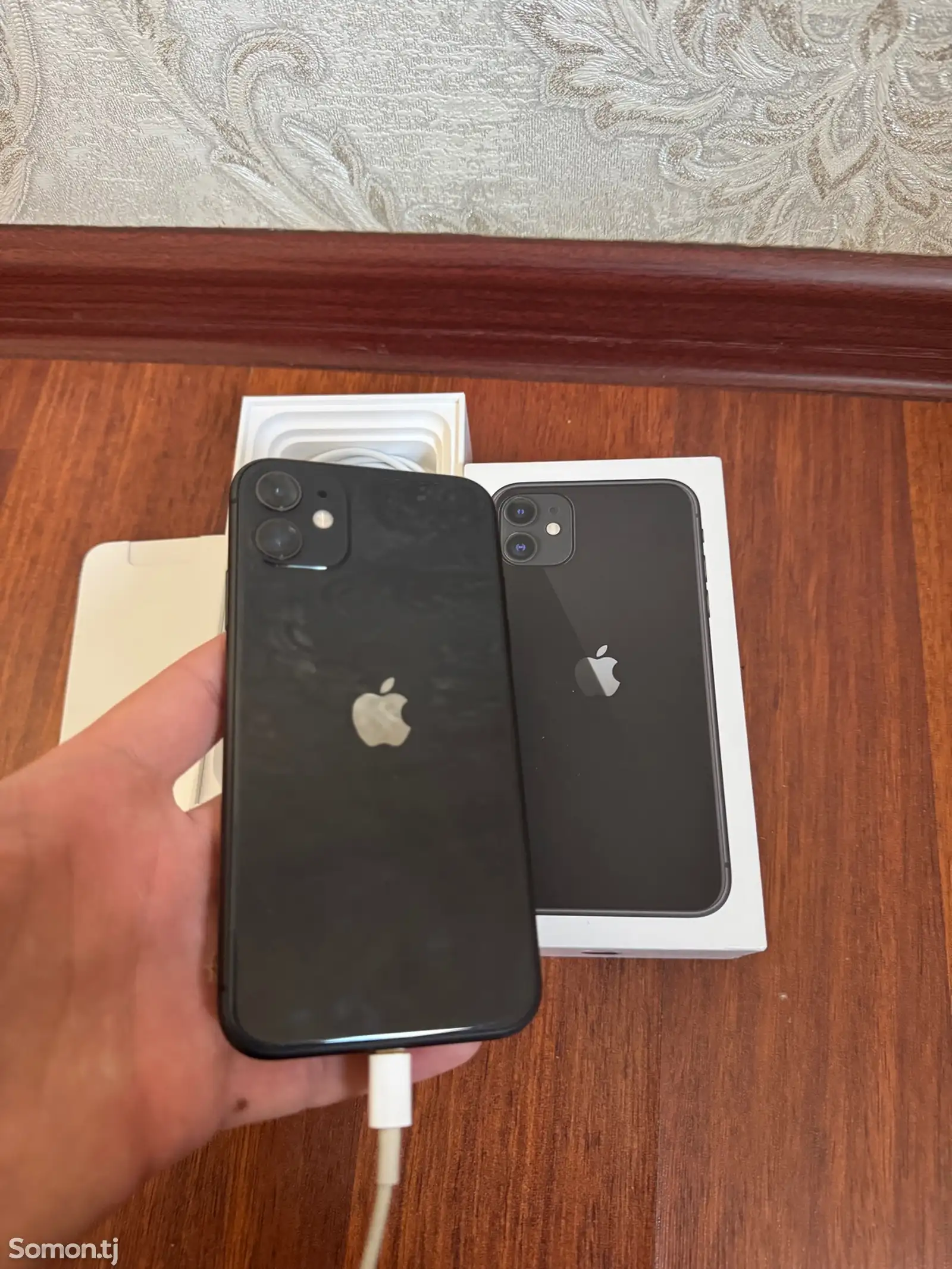 Apple iPhone 11, 64 gb, Black-1