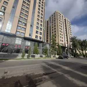 1-комн. квартира, 11 этаж, 65 м², Шохмансур