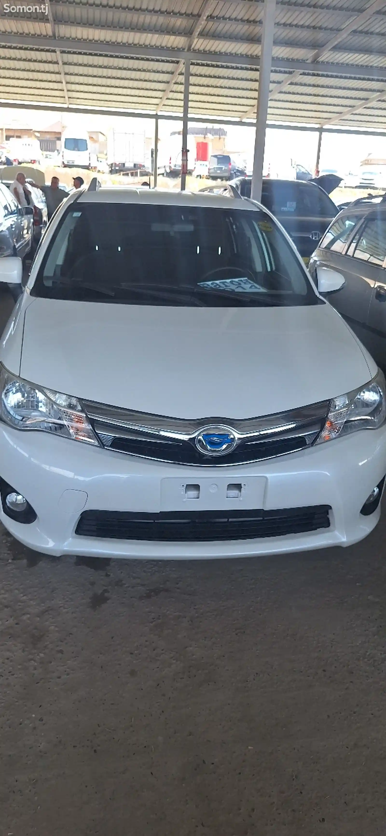 Toyota Fielder, 2014-8