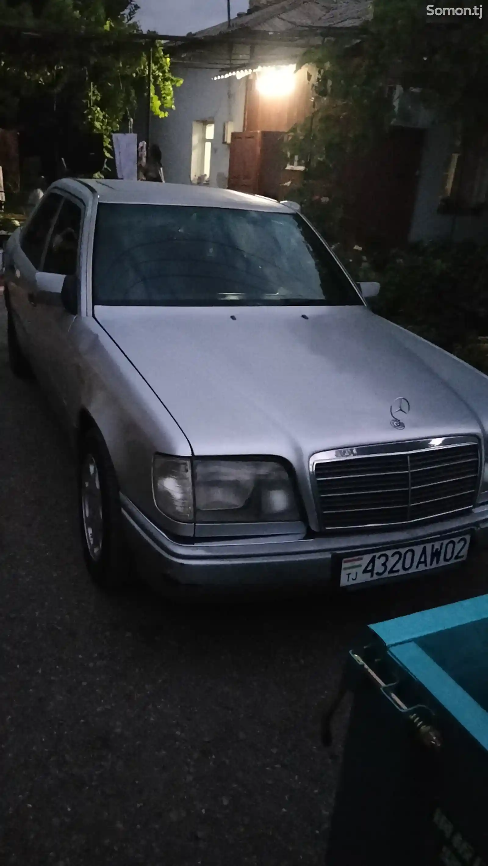 Mercedes-Benz W124, 1992-2