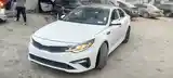 Kia Optima, 2018-8