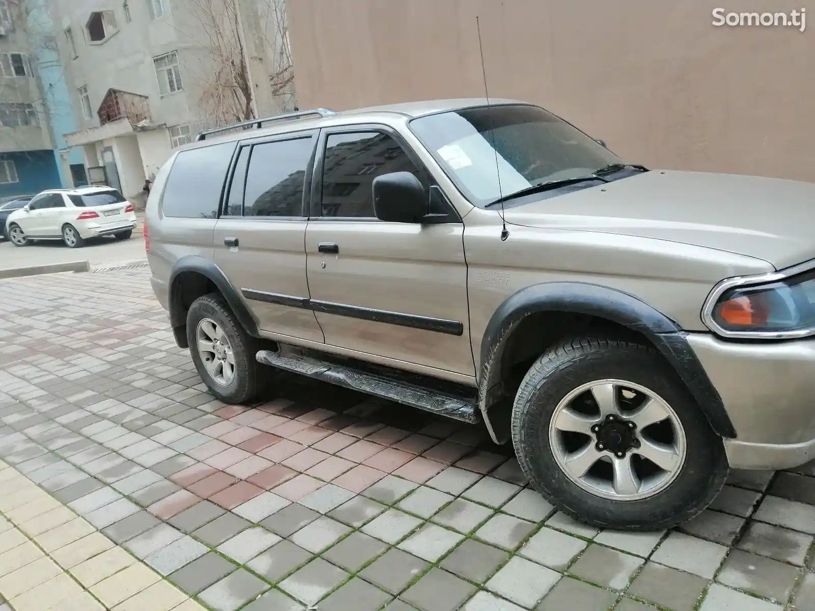 Mitsubishi Pajero, 2002-4