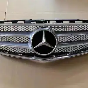 Облицовка на Mercedes-Benz Е212