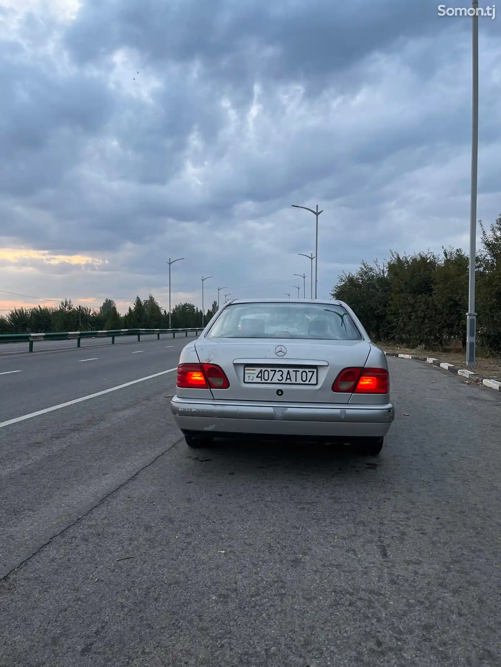 Mercedes-Benz E class, 1997-3