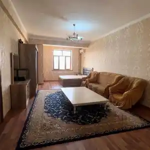 2-комн. квартира, 9 этаж, 80м², Сомони