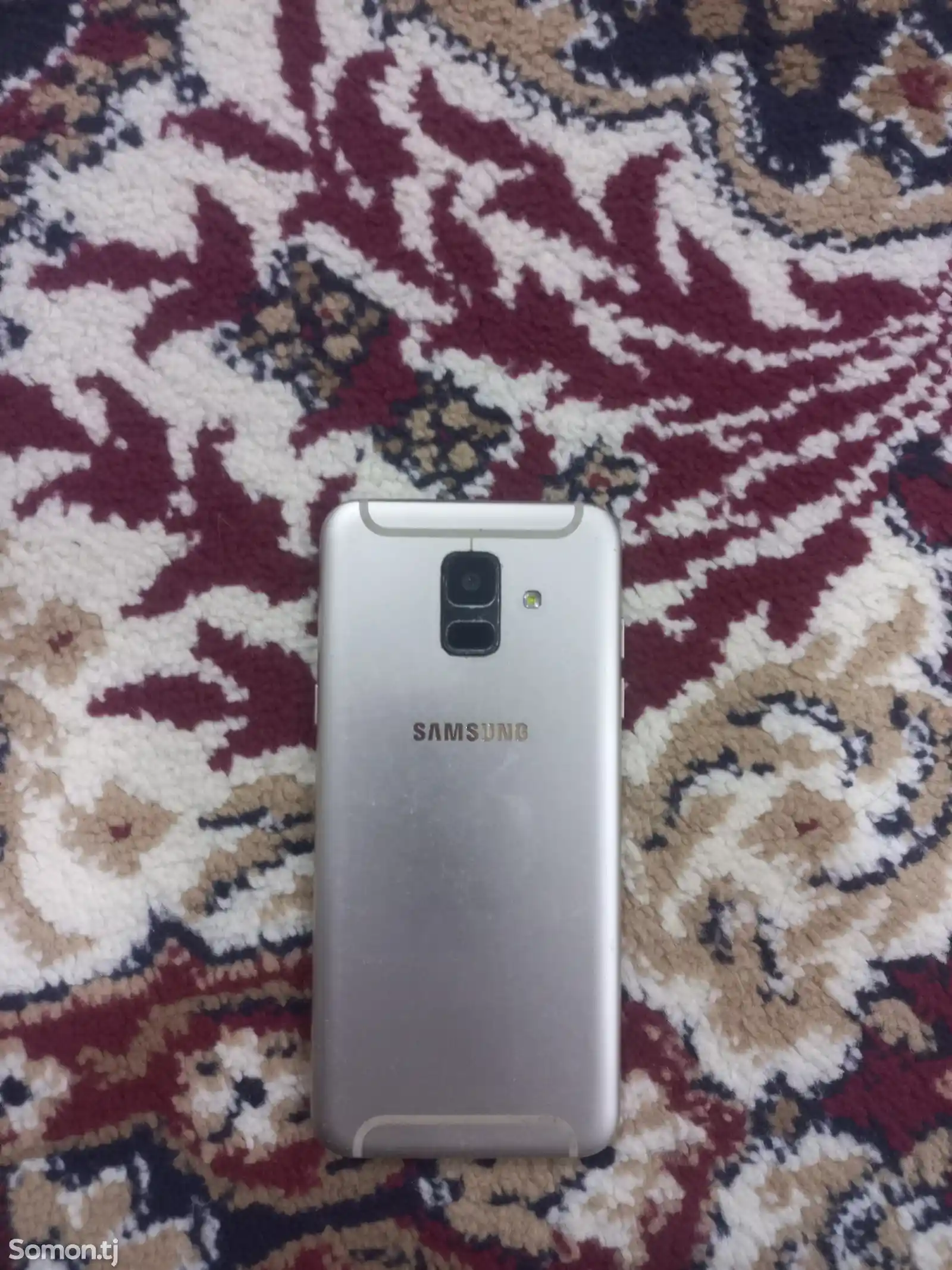 Samsung Galaxy A6-3