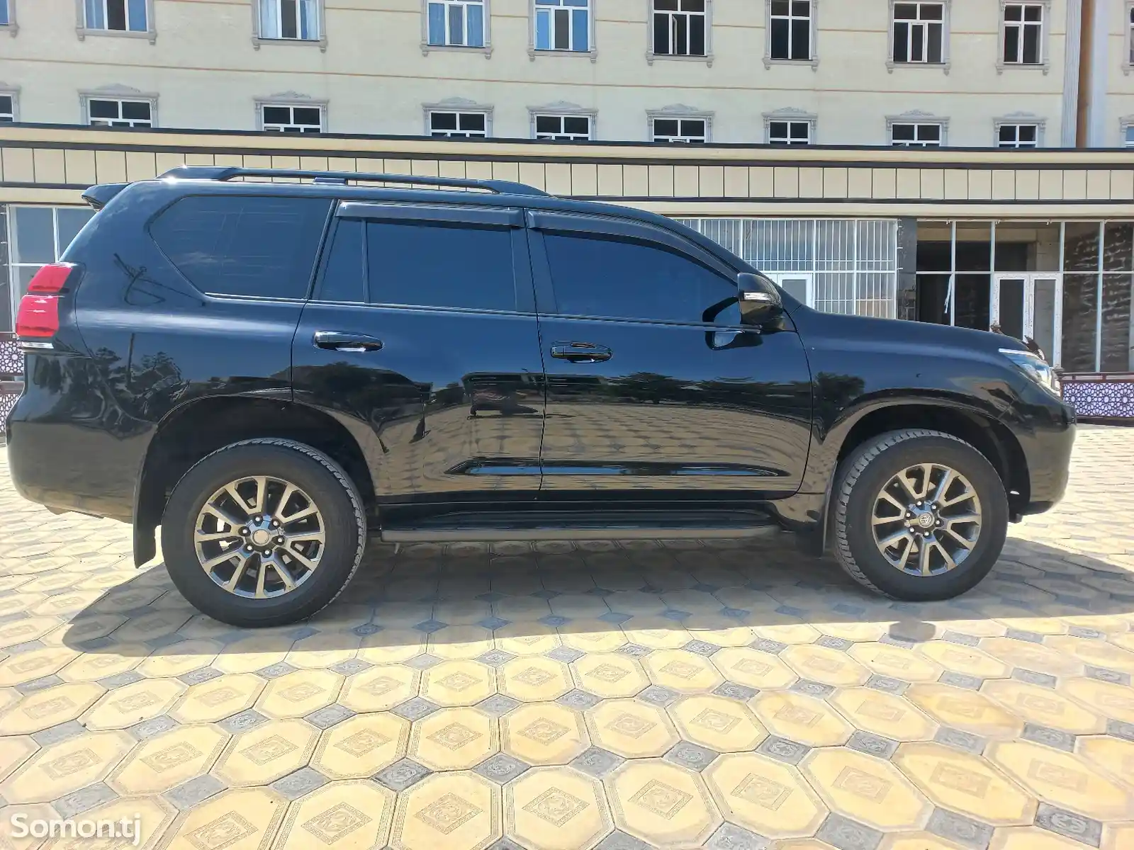 Toyota Land Cruiser, 2018-4