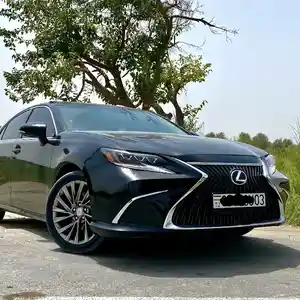 Lexus ES series, 2014