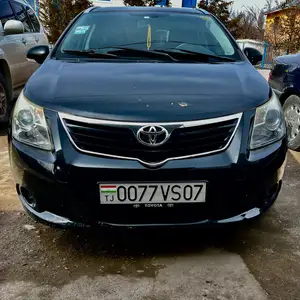 Toyota Avensis, 2013