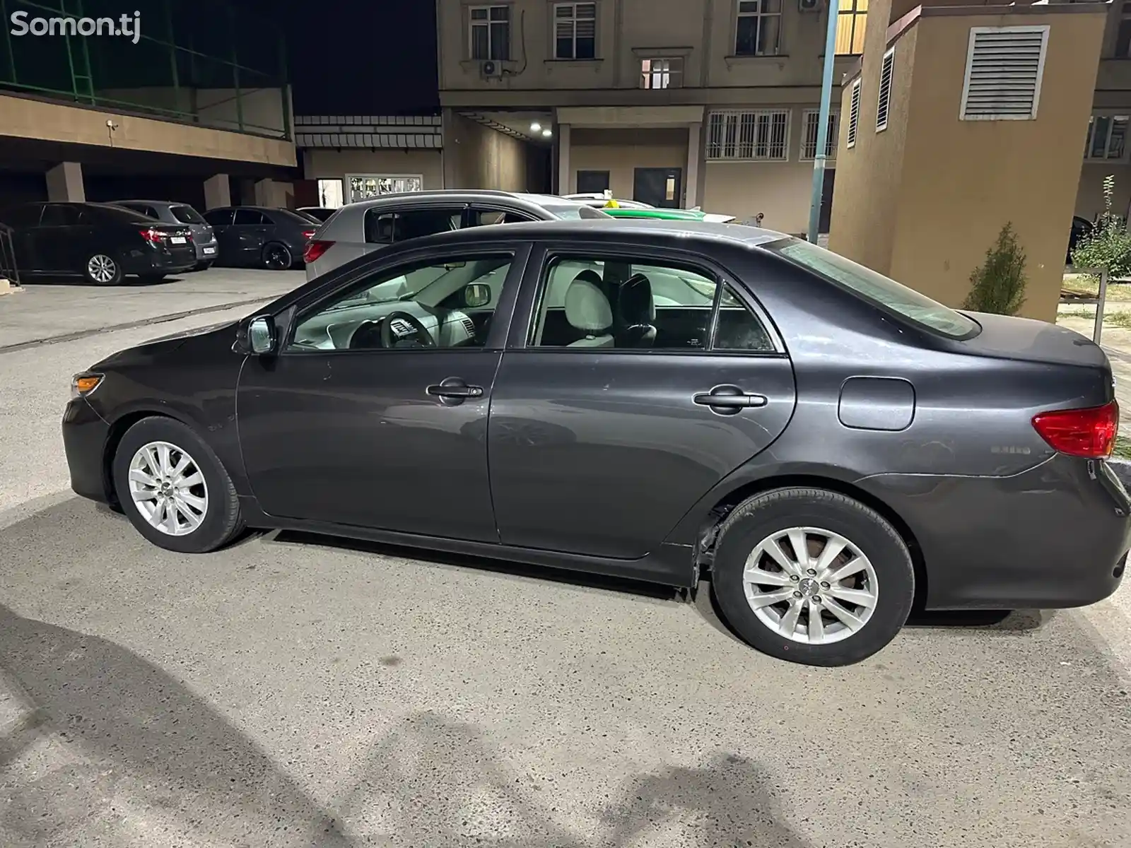 Toyota Corolla, 2010-8