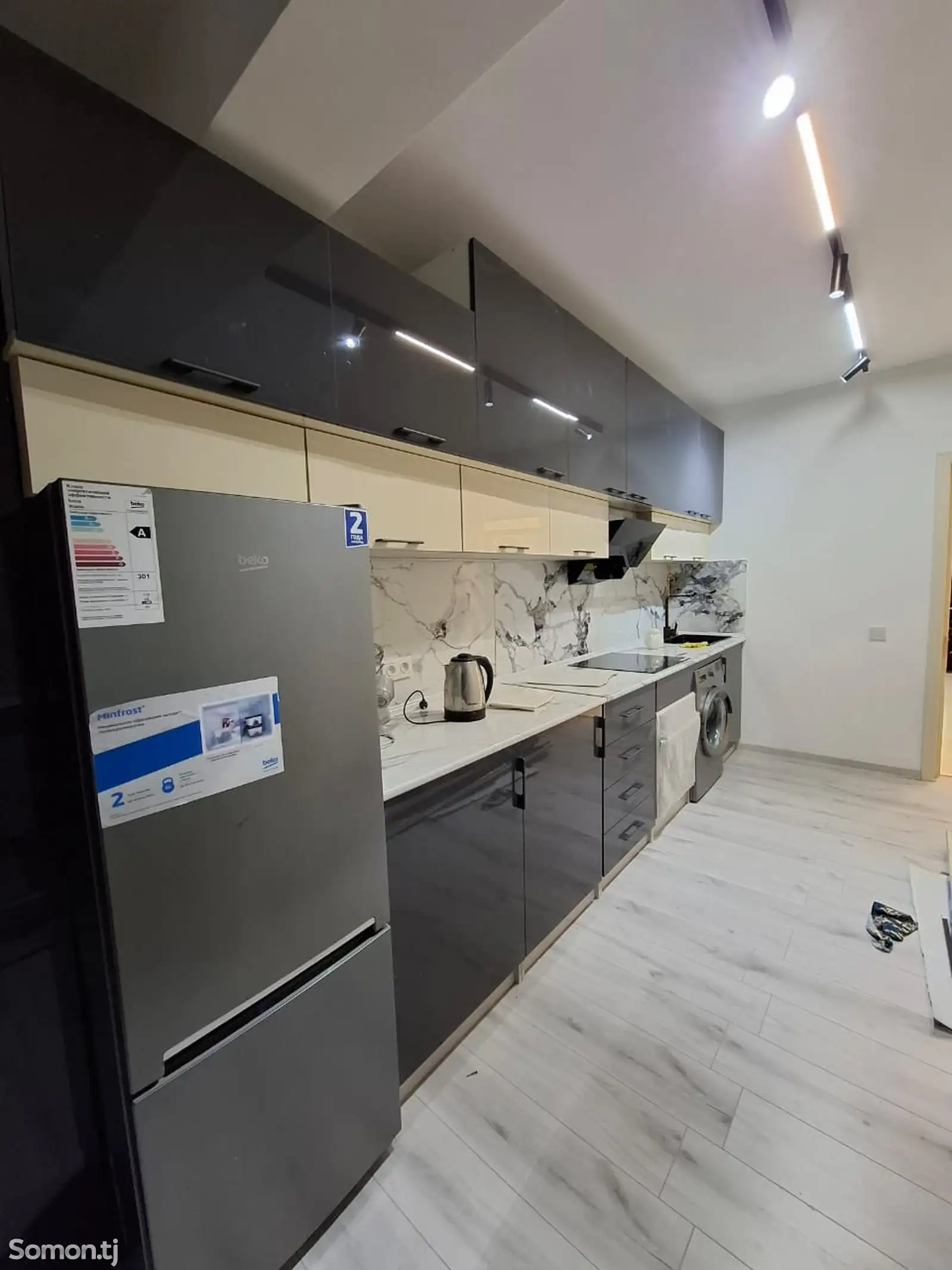 2-комн. квартира, 7 этаж, 70 м², на против цирка-1