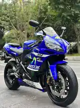 Мотоцикл Yamaha r1-4