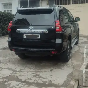 Toyota Land Cruiser Prado, 2011