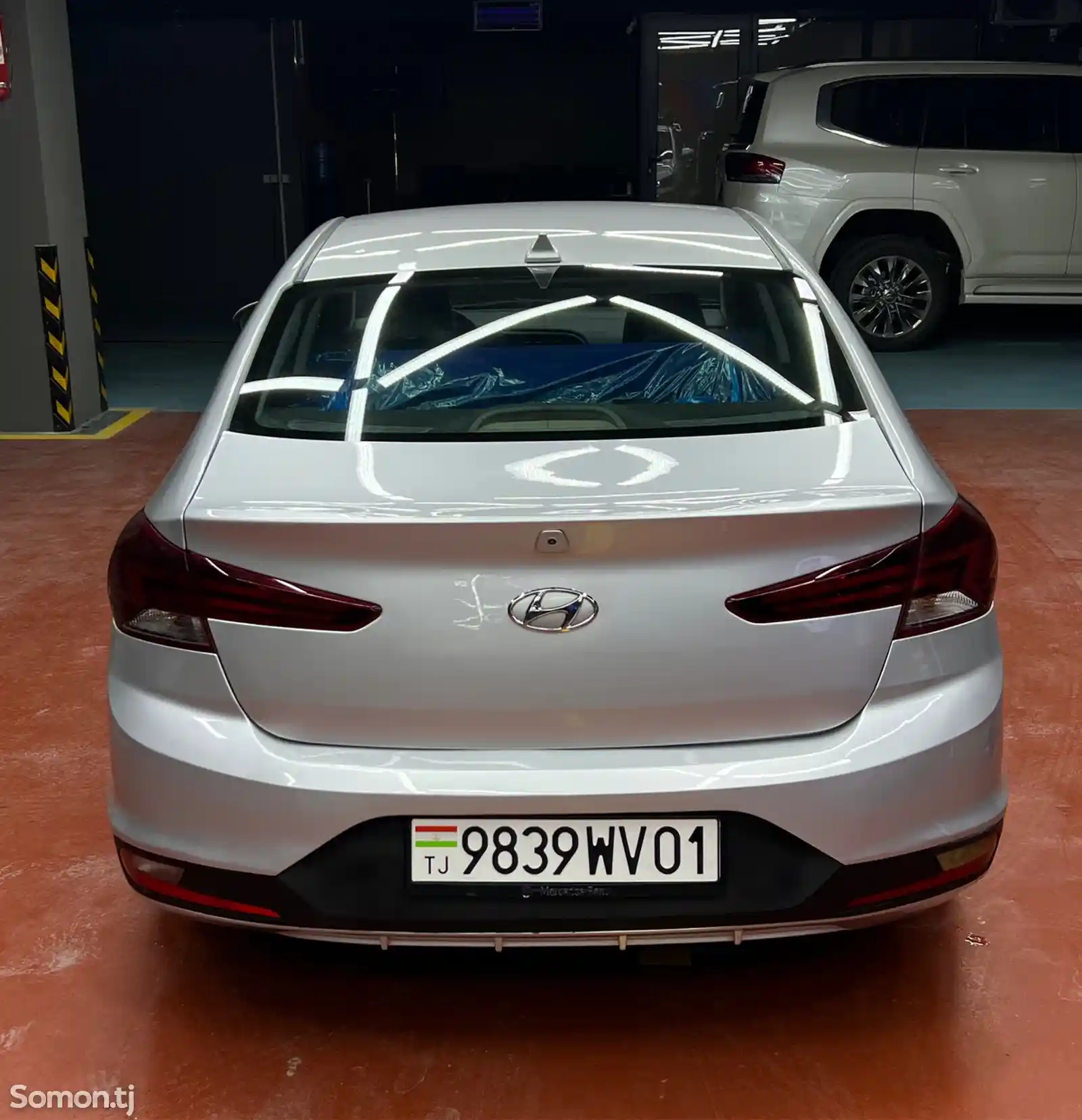 Hyundai Elantra, 2020-6