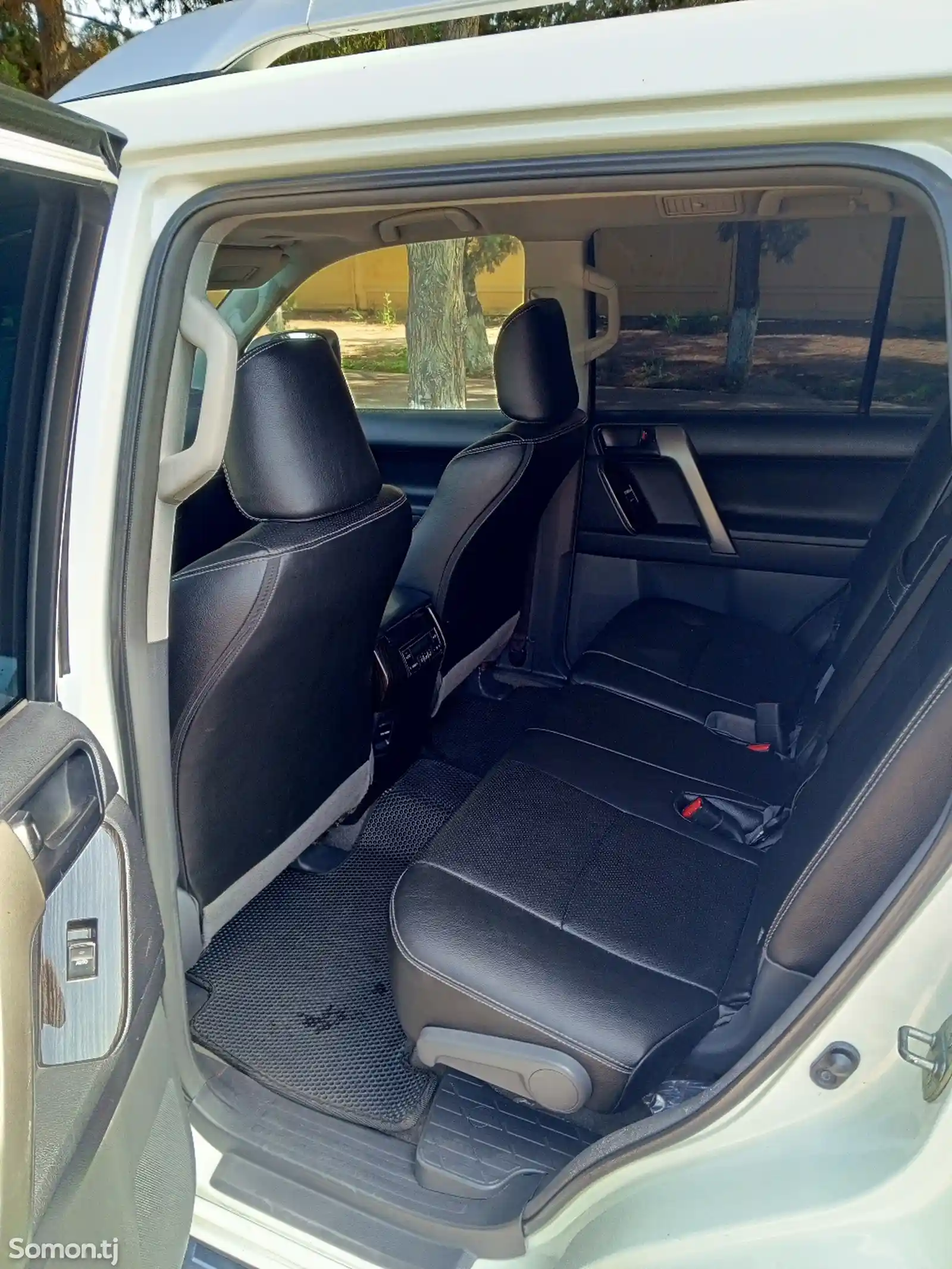 Toyota Land Cruiser Prado, 2011-6