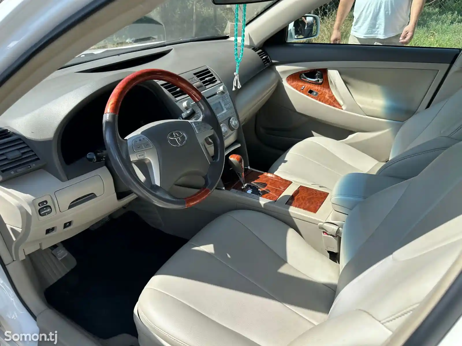 Toyota Camry, 2011-8