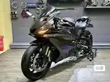 Мотоцикл Yamaha R1-4