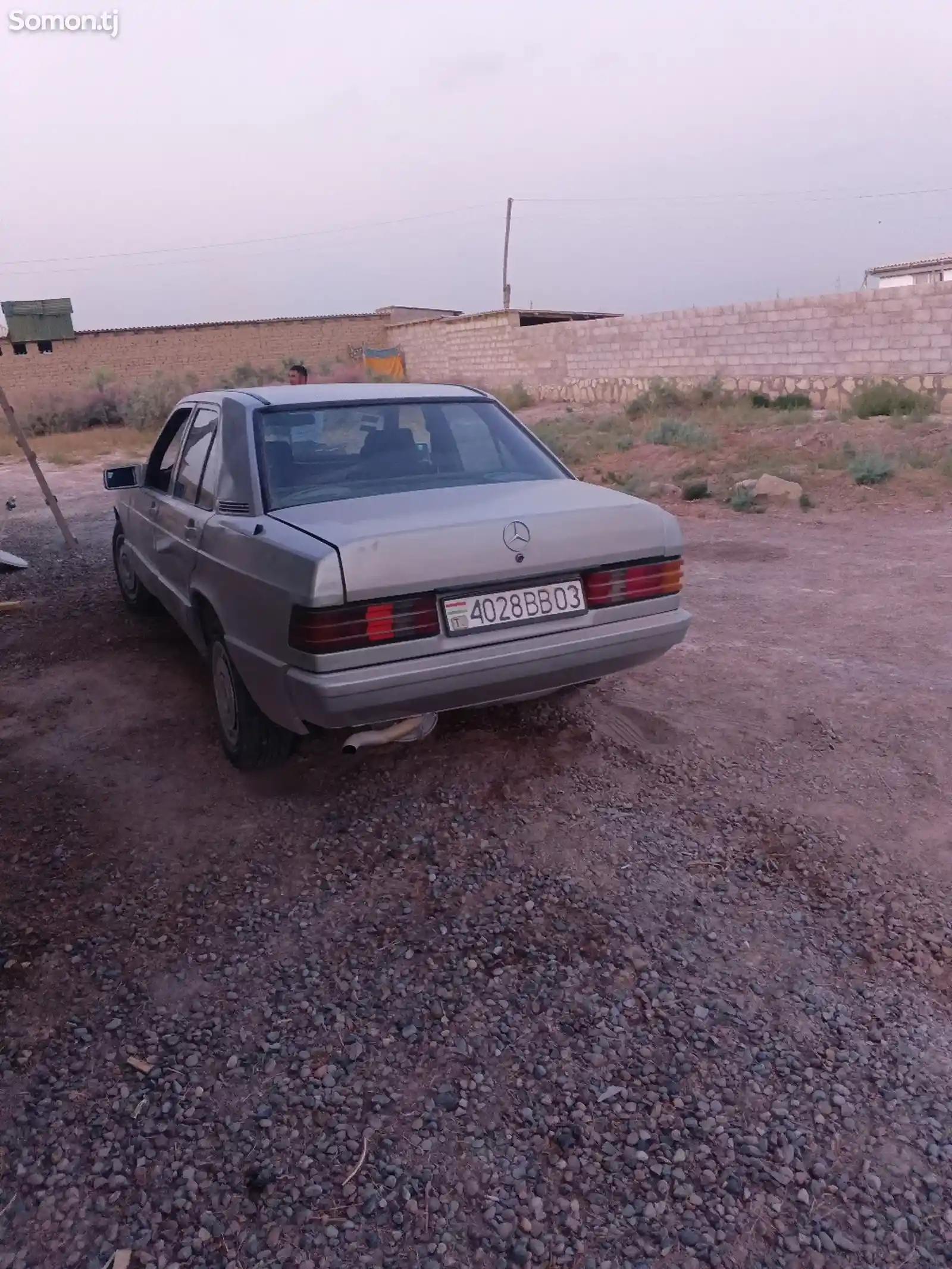 Mercedes-Benz W124, 1990-4