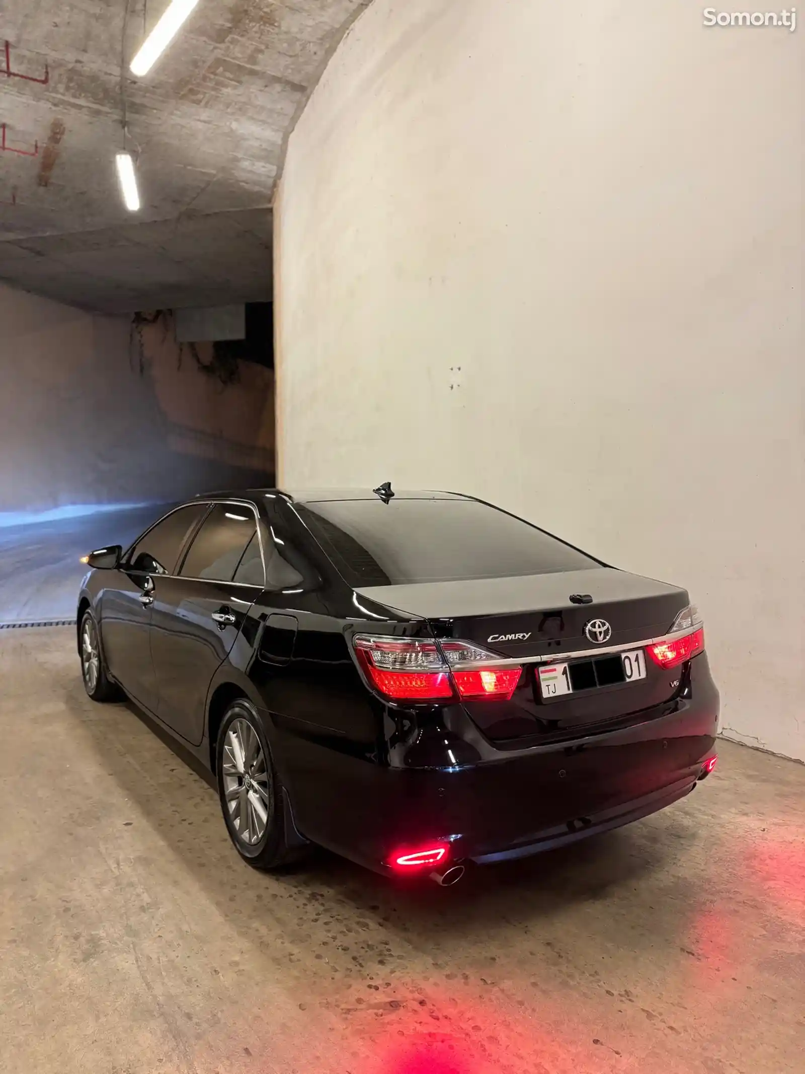 Toyota Camry, 2018-5