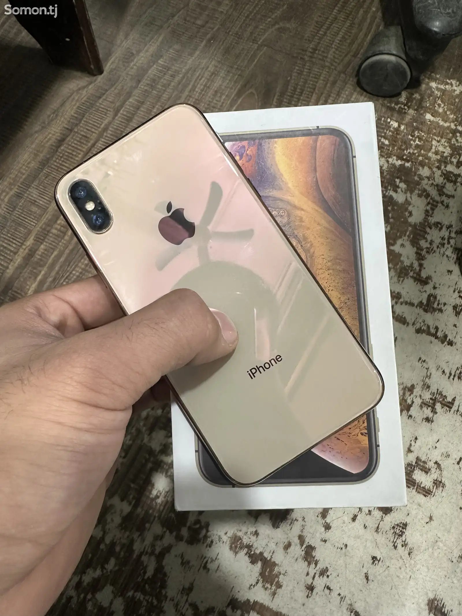 Apple iPhone Xs, 256 gb, Gold-1