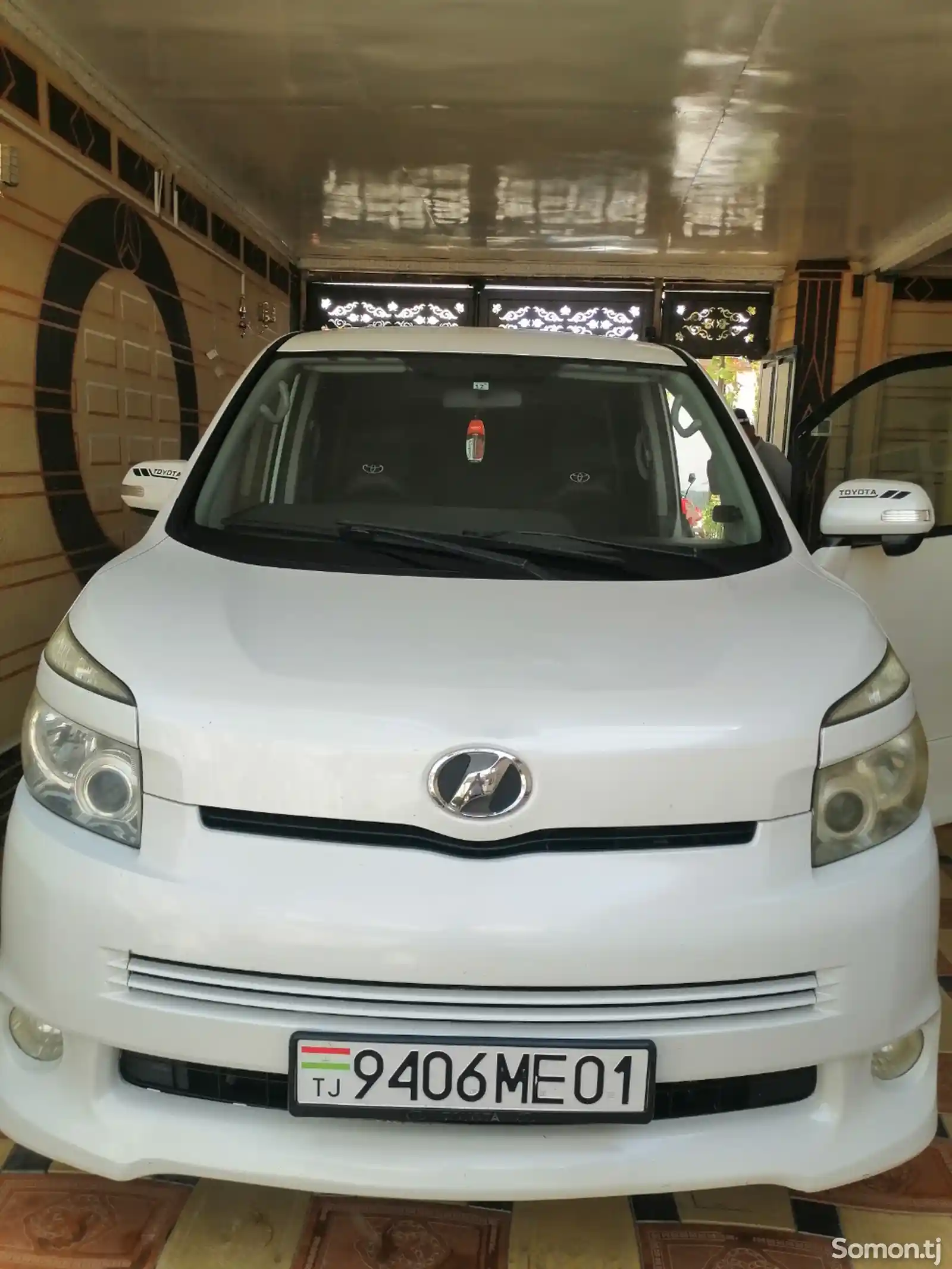 Toyota Voxy, 2007-1