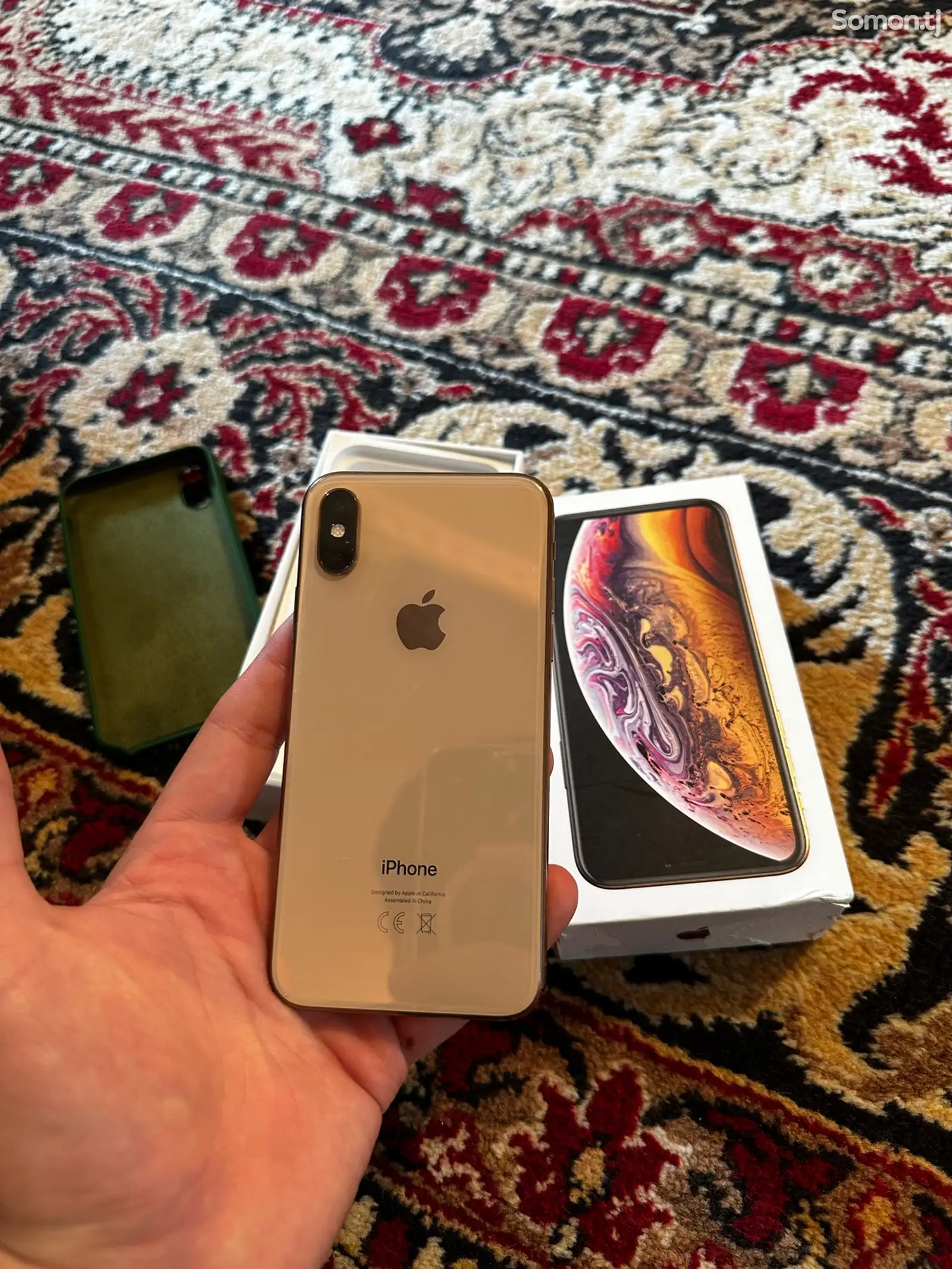 Apple iPhone Xs, 64 gb, Gold-1