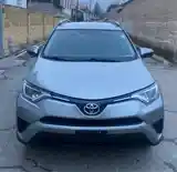 Toyota RAV 4, 2016-5