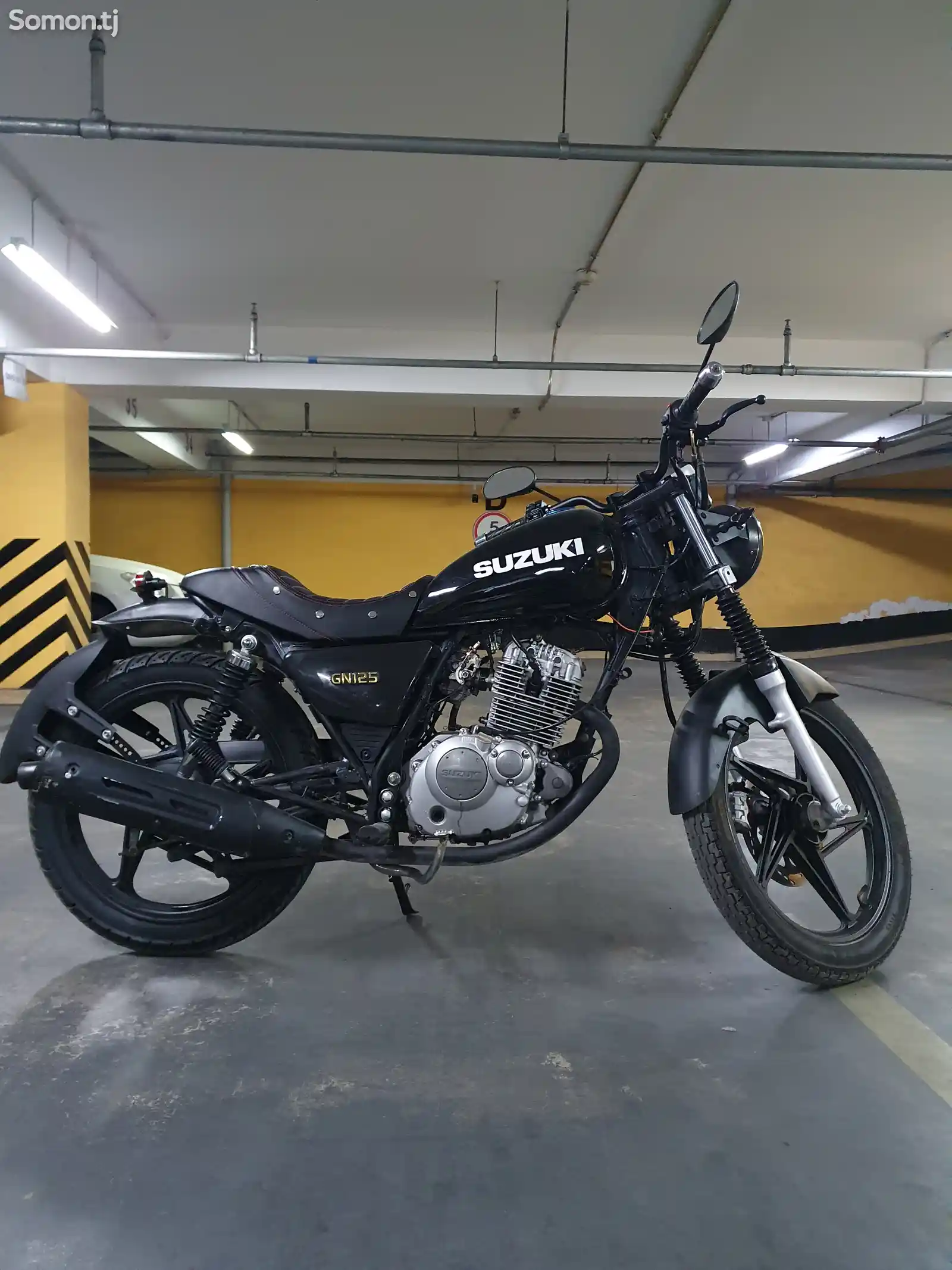 Мотоцикл Suzuki gn125-8