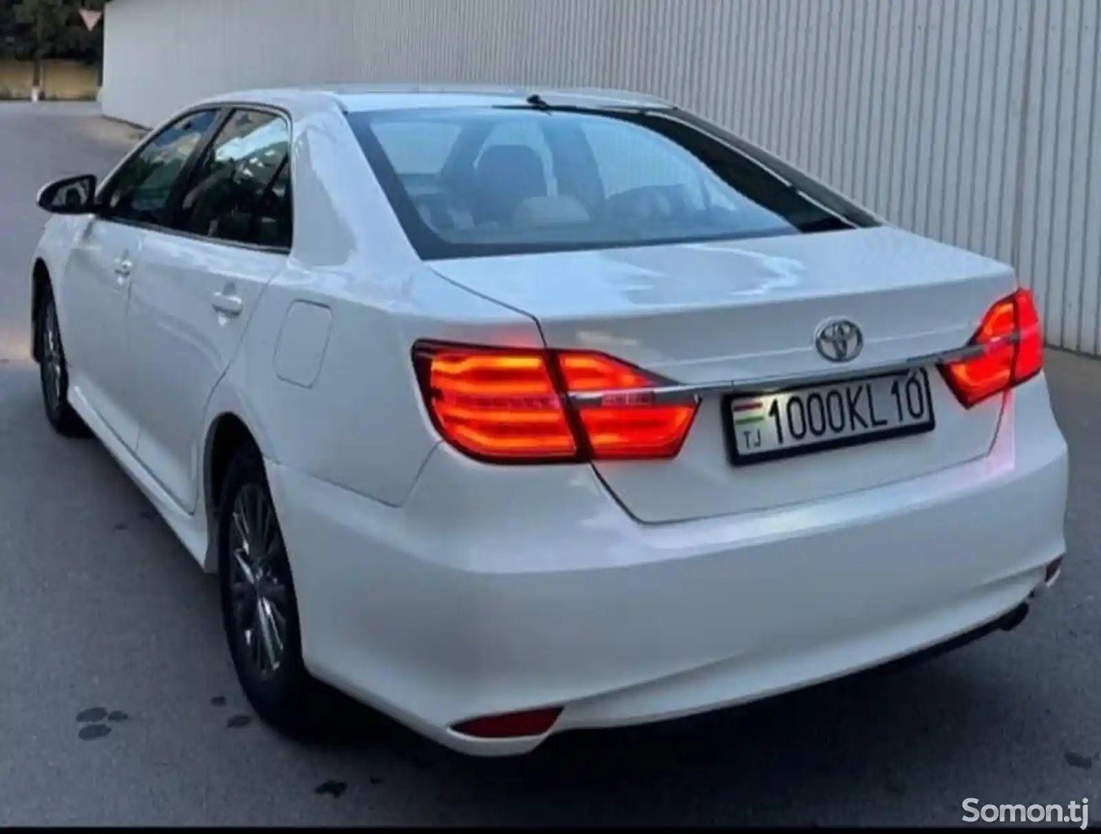 Toyota Camry, 2012-10